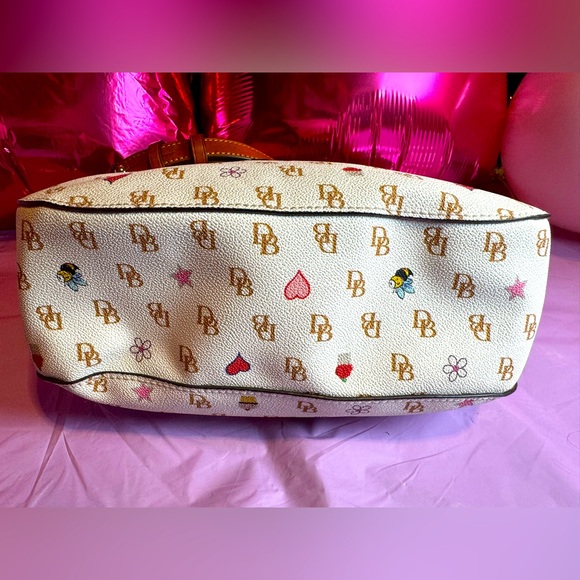 Dooney & Bourke Gretta Novelty Kiley Hobo Bag ❤️ 🧁🐝 ⭐️ DB Logo Shoulder Bag RARE - Picture 9 of 14